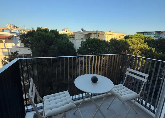 The Azure Breeze Beachfront Escape Golem (Tirana)