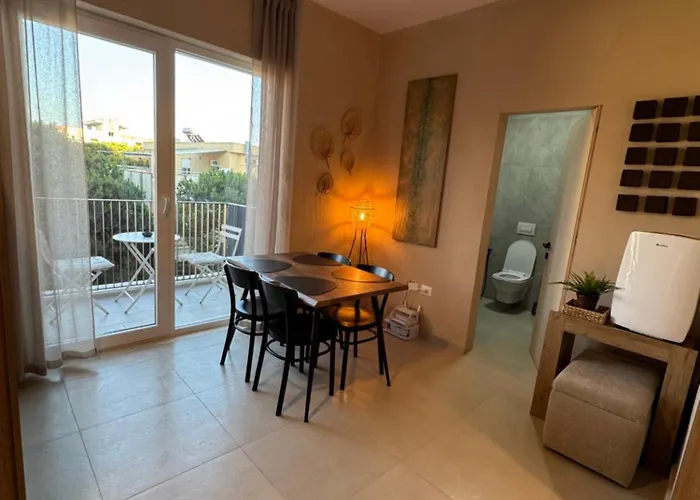 Apartman The Azure Breeze Beachfront Escape Golem